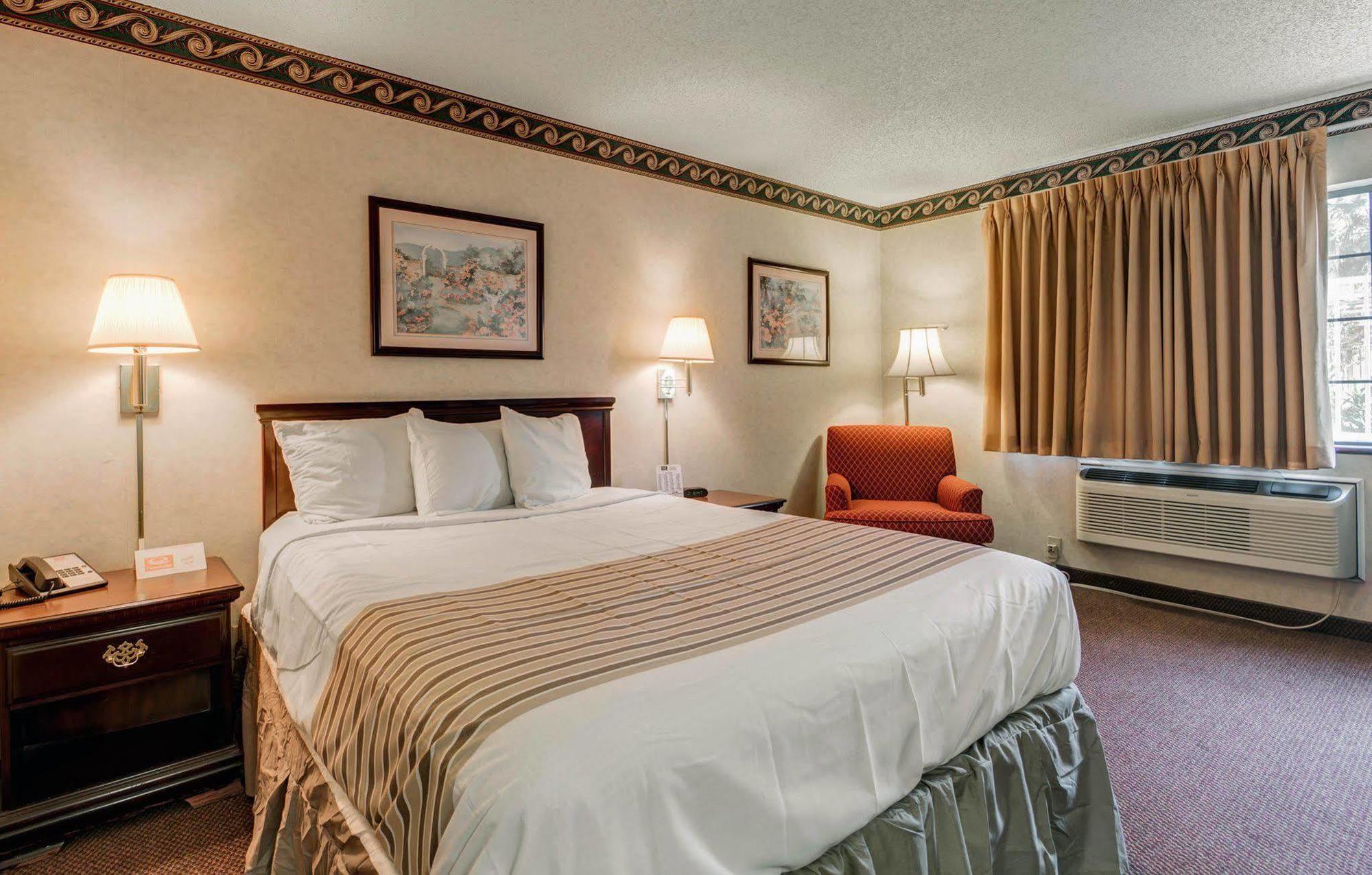 Econo Lodge Inn & Suites El Paso Buitenkant foto